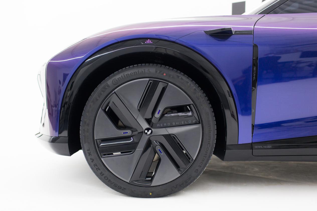 百度旗下第一款车来了！静态体验集度ROBO-01概念车