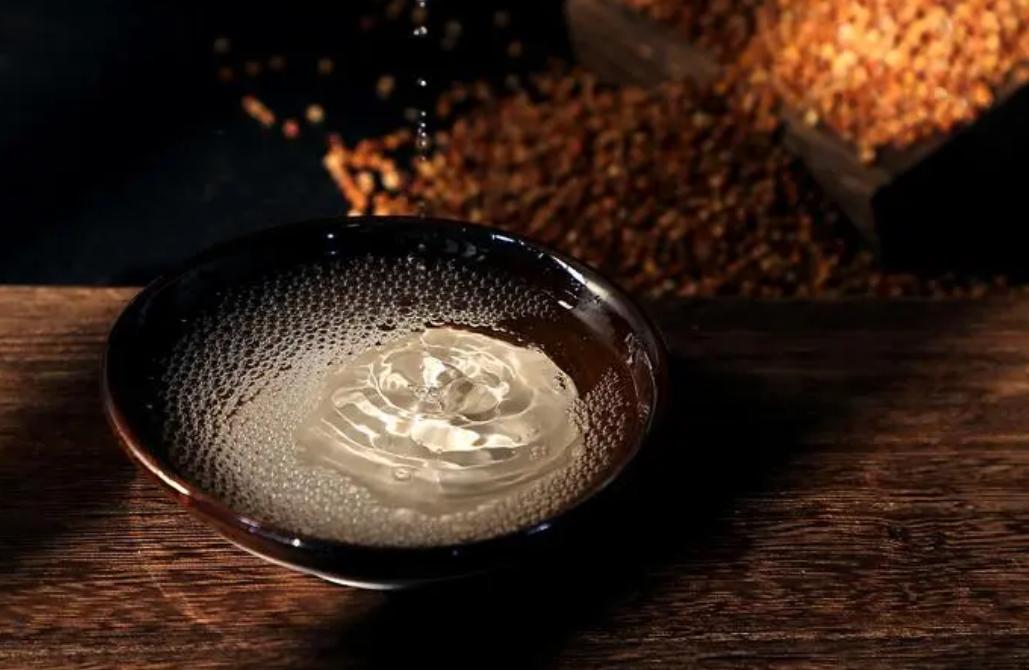 街头高价回收老酒,高价收购老酒的骗局