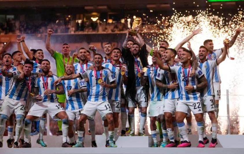 梅西获得世界杯金球奖视频,梅西获得世界杯金球奖