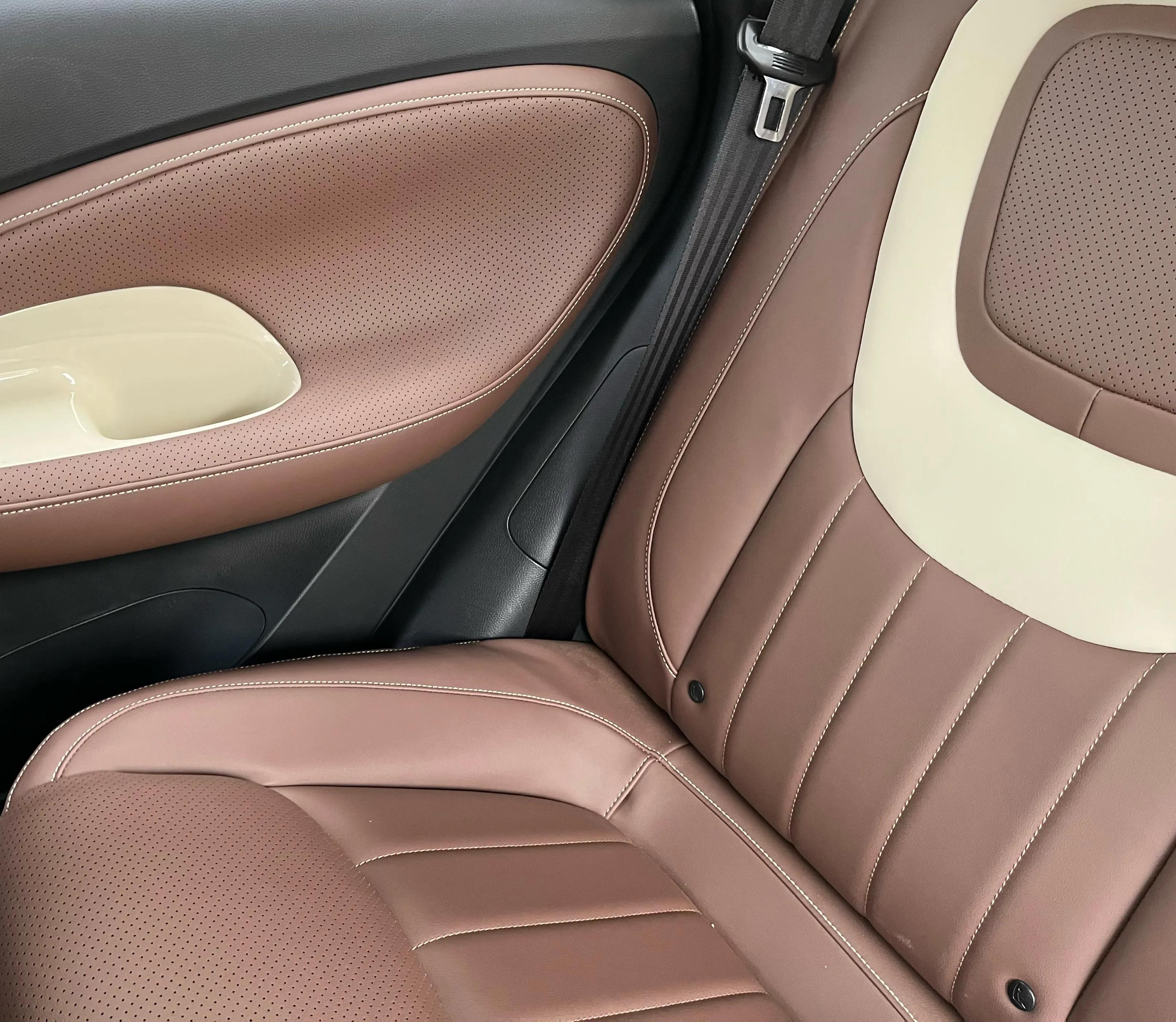 看我是怎么一步步把闺蜜变成车友的。