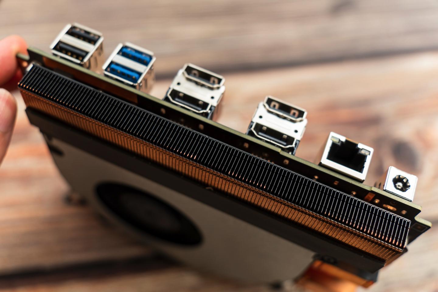 搭载amdr74800h的笔记本,amd新核显3060