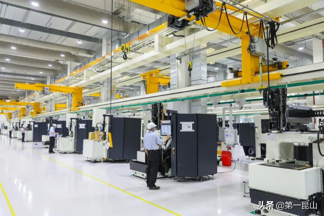 周伟陈丽艳分别率队检查“五一”假期疫情防控、安全生产和社会稳定工作