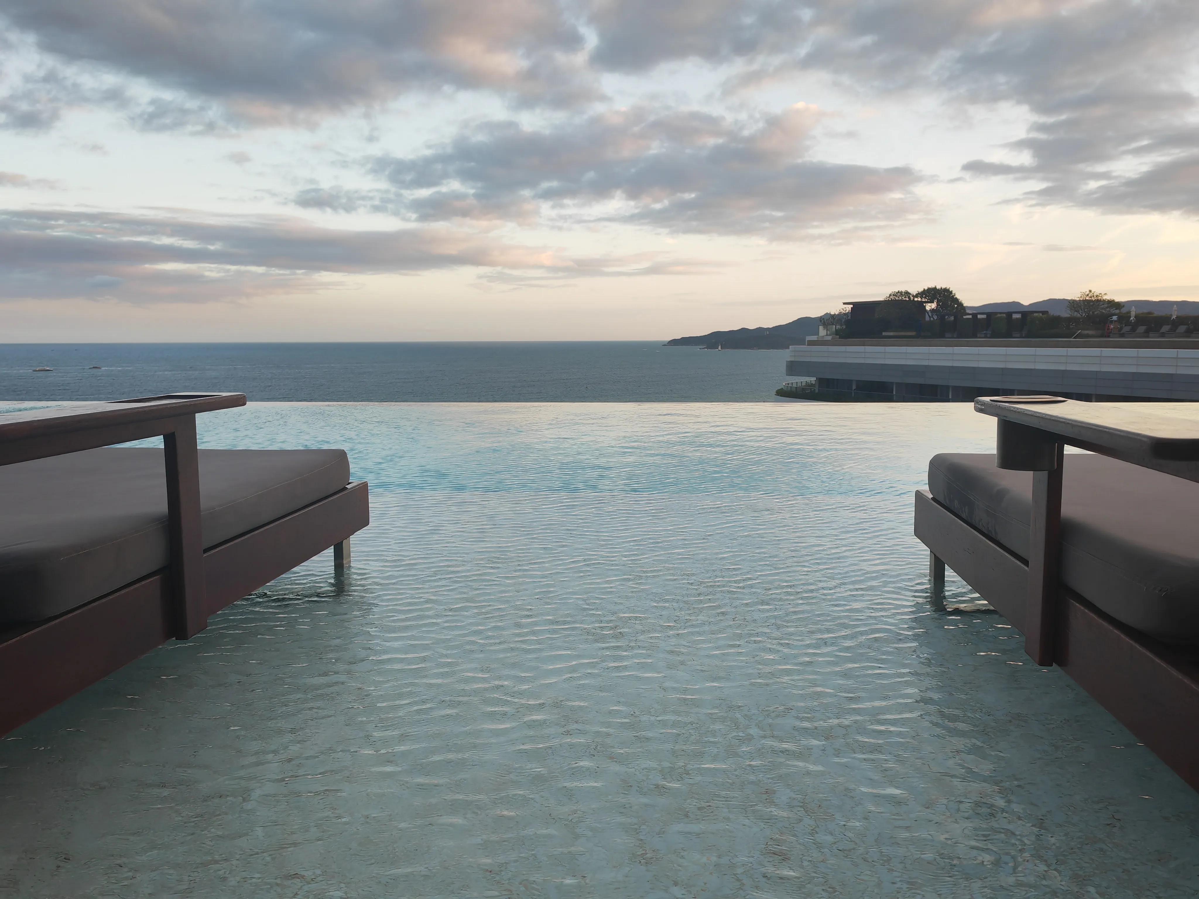 一车两人海南,一人一车自驾游海南怎么玩最实惠