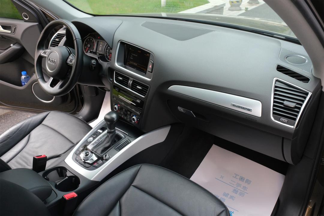 q5最大优缺点,五年6万公里的q5值得入手吗