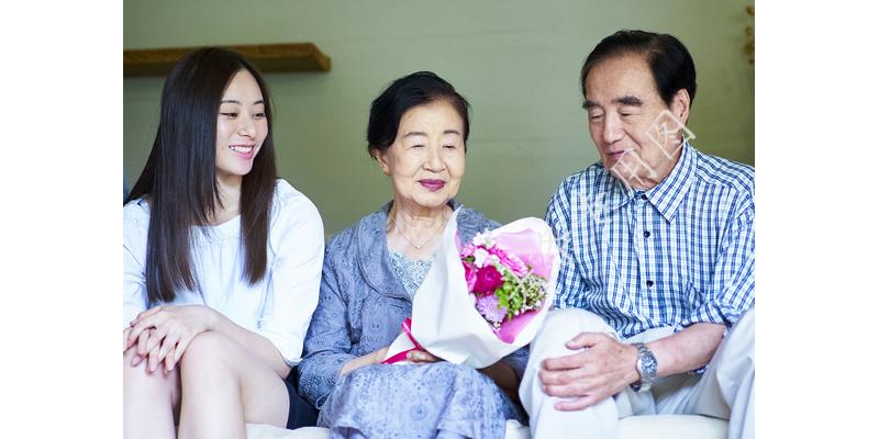 35岁老处女自述：嫁给48岁大哥，每到深夜，才懂得做女人的幸福！