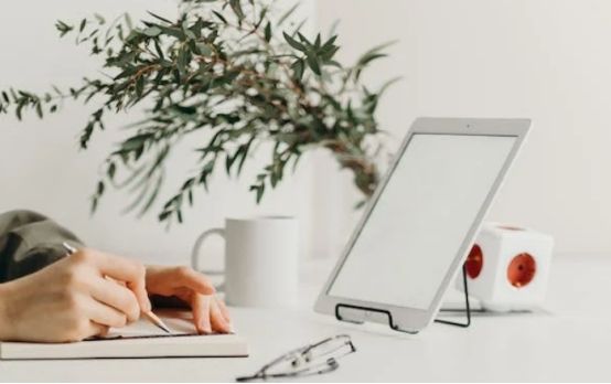 短视频素材在哪找？3大素材库，3000+最火视频素材免费用