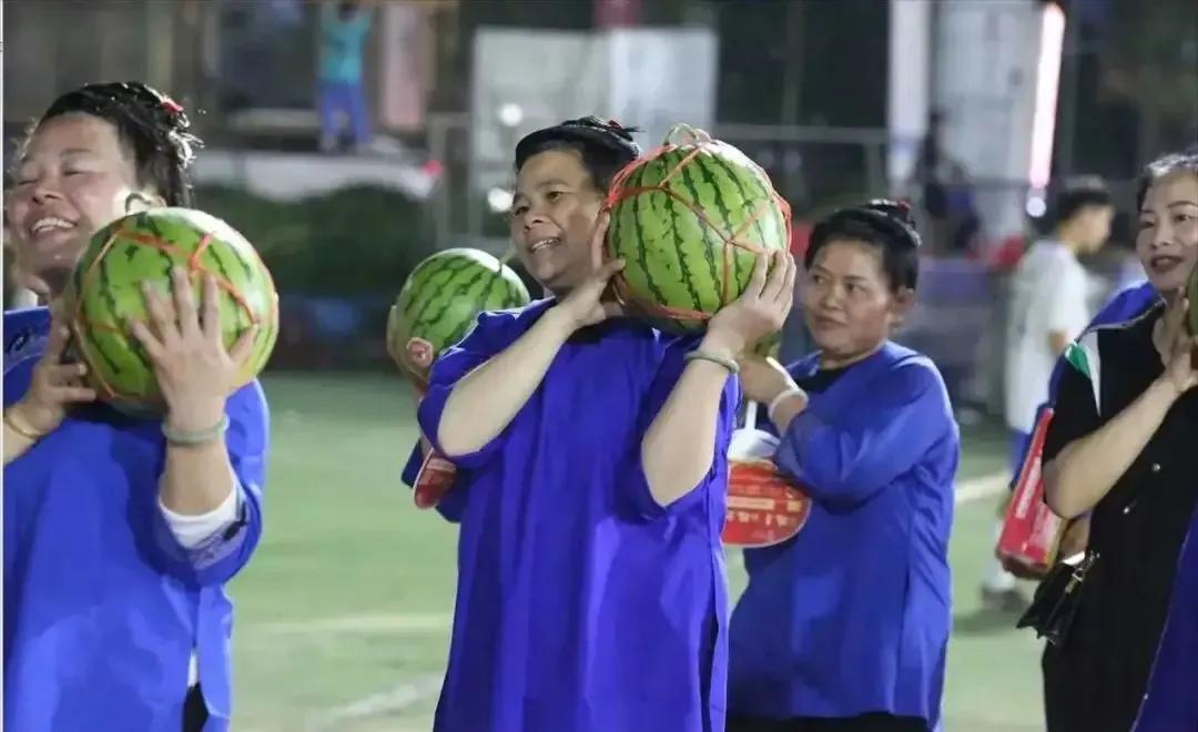 贵州村超引来哪些国外足球队,贵州篮球村ba球队实力