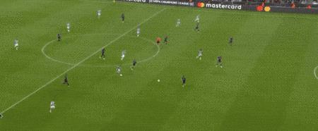 命运悖论:米兰惨淡城巴巨星狂飙