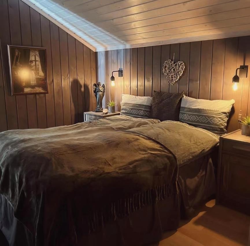 54岁挪威太太亲手布置家，改造旧家具自己做手工，不奢华却暖暖的