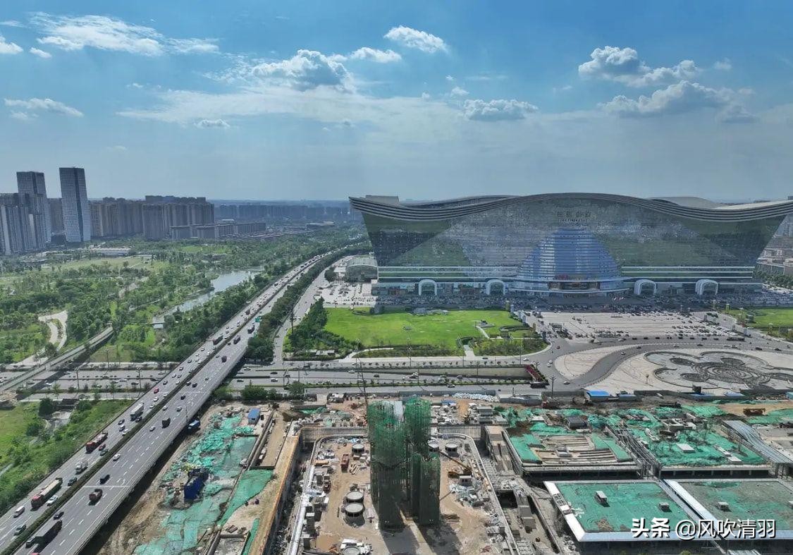 成都全世界最大的一个建筑,成都最大的单体建筑在哪