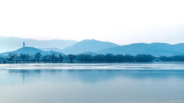 昆明附近有什么好玩的地方一日游,开车去昆明沿途有什么好玩的地方