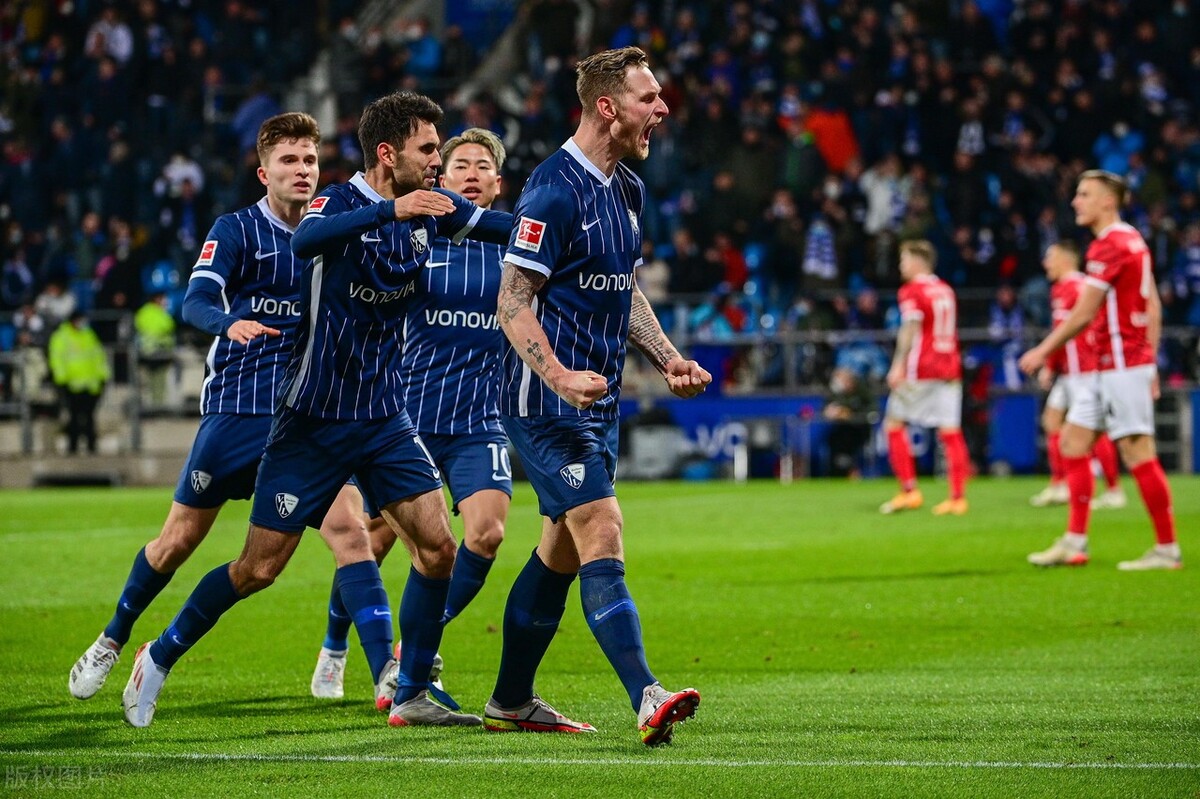 3/2竞彩推荐，足球赛事扫盘，联赛回顾战况分析，比分预测+进球