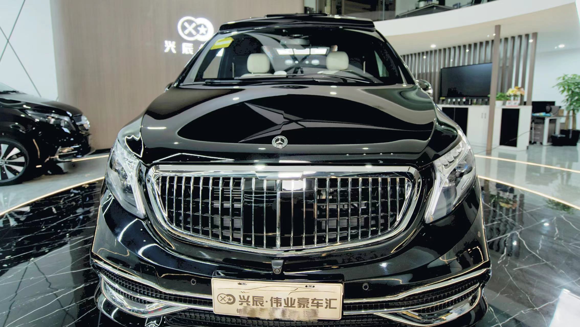 奔驰v260l梵兹慕评测,无锡奔驰v260l商务车mpv多少钱