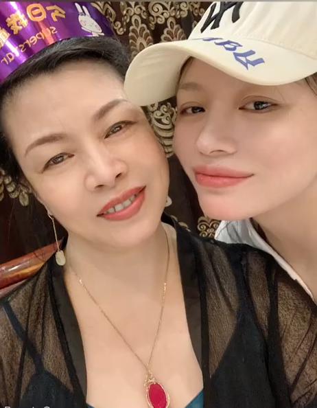 葛荟婕和汪峰的爱情故事,葛荟婕对汪峰的感情