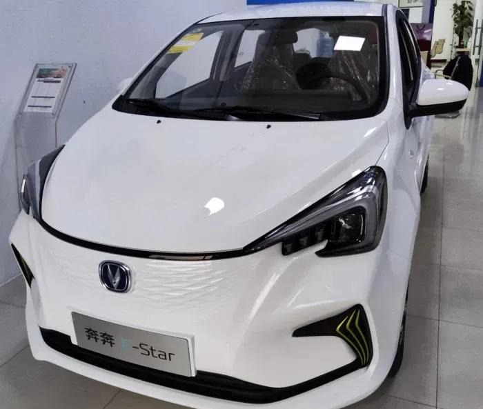 长安奔奔estar宁德时代磷酸铁锂,长安奔奔estar国民版改装