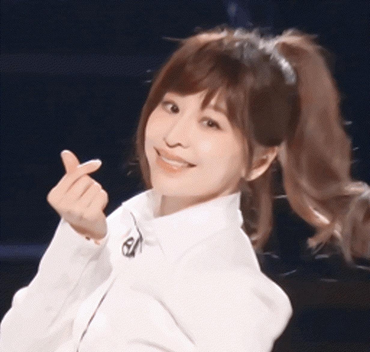 陷害王心凌，故意在红毯上出风头，她就是周迅的“胡言乱语”