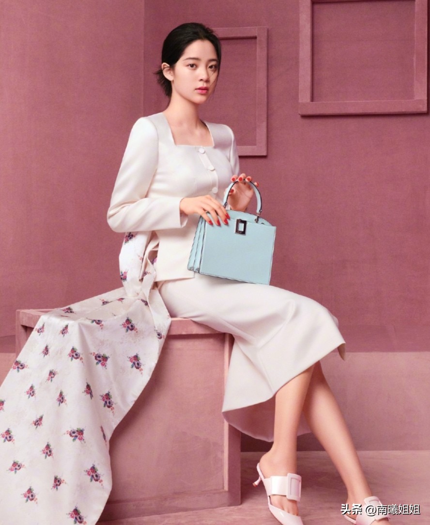被欧阳娜娜惊艳到了,欧阳娜娜穿搭终于穿对了