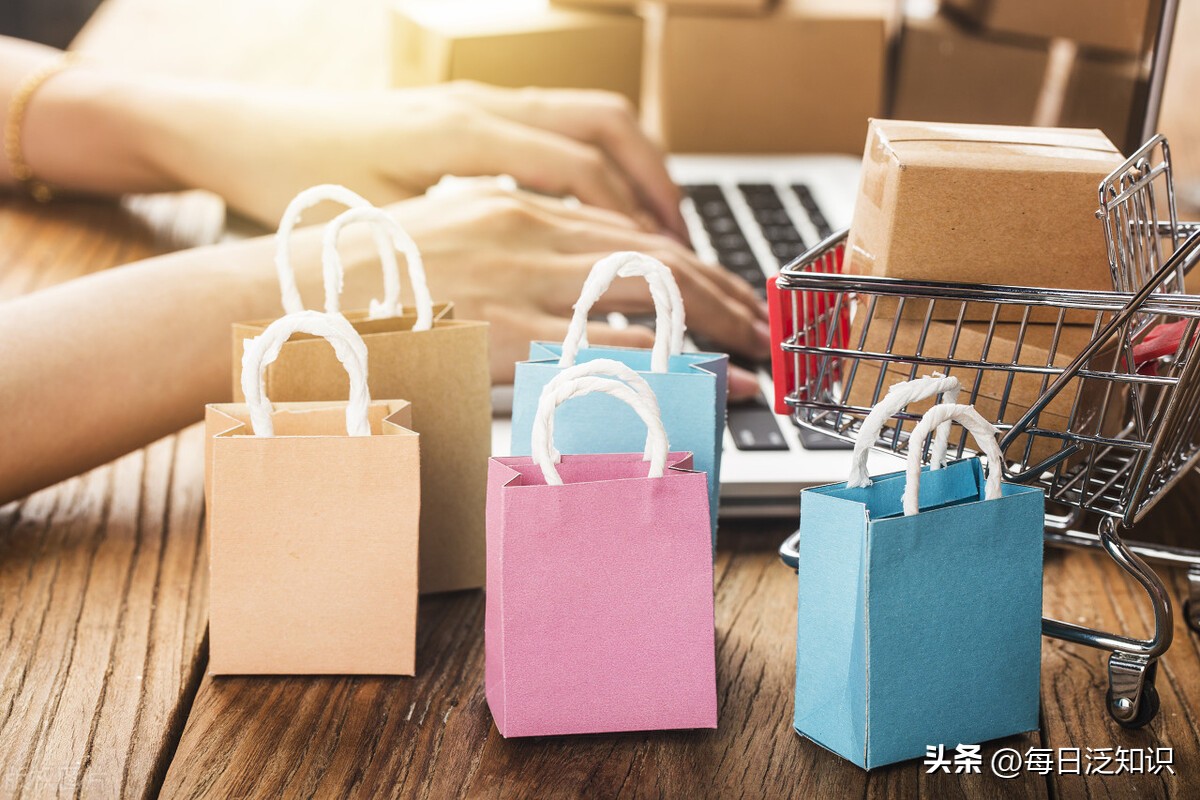 9.9包邮的快递商家怎么赚钱 (淘宝一件快递两块还包邮怎样赚钱)