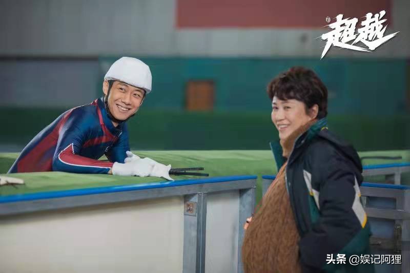 70天学会滑冰进“国家队”，错失冬奥会，这位哈尔滨小伙太强了