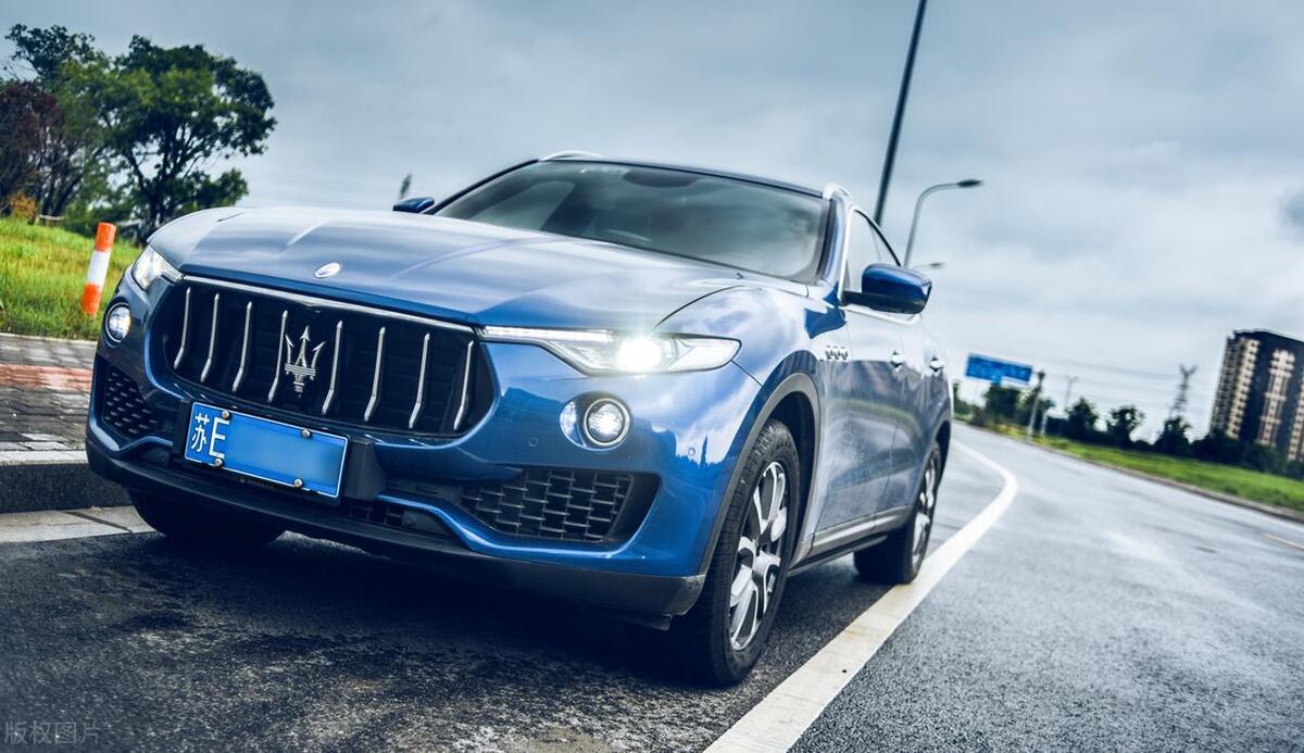 4s贷款买车需要交哪些费用,零首付买车前期要交什么费用