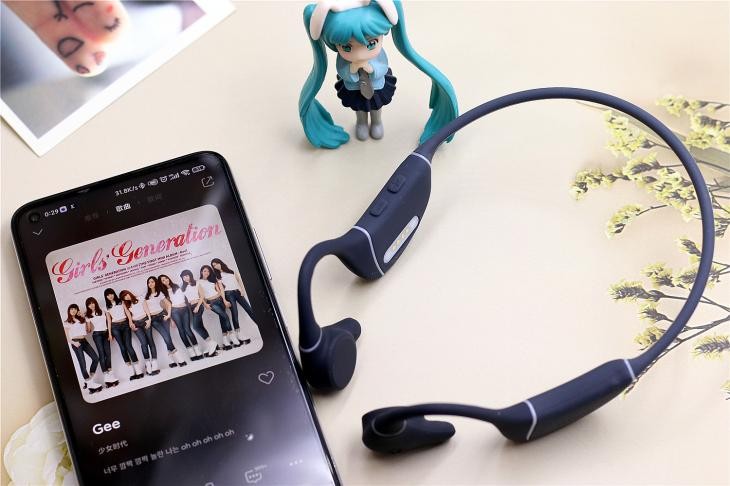 长期戴耳塞式耳机耳朵不舒服,戴耳机开始降噪耳朵不舒服