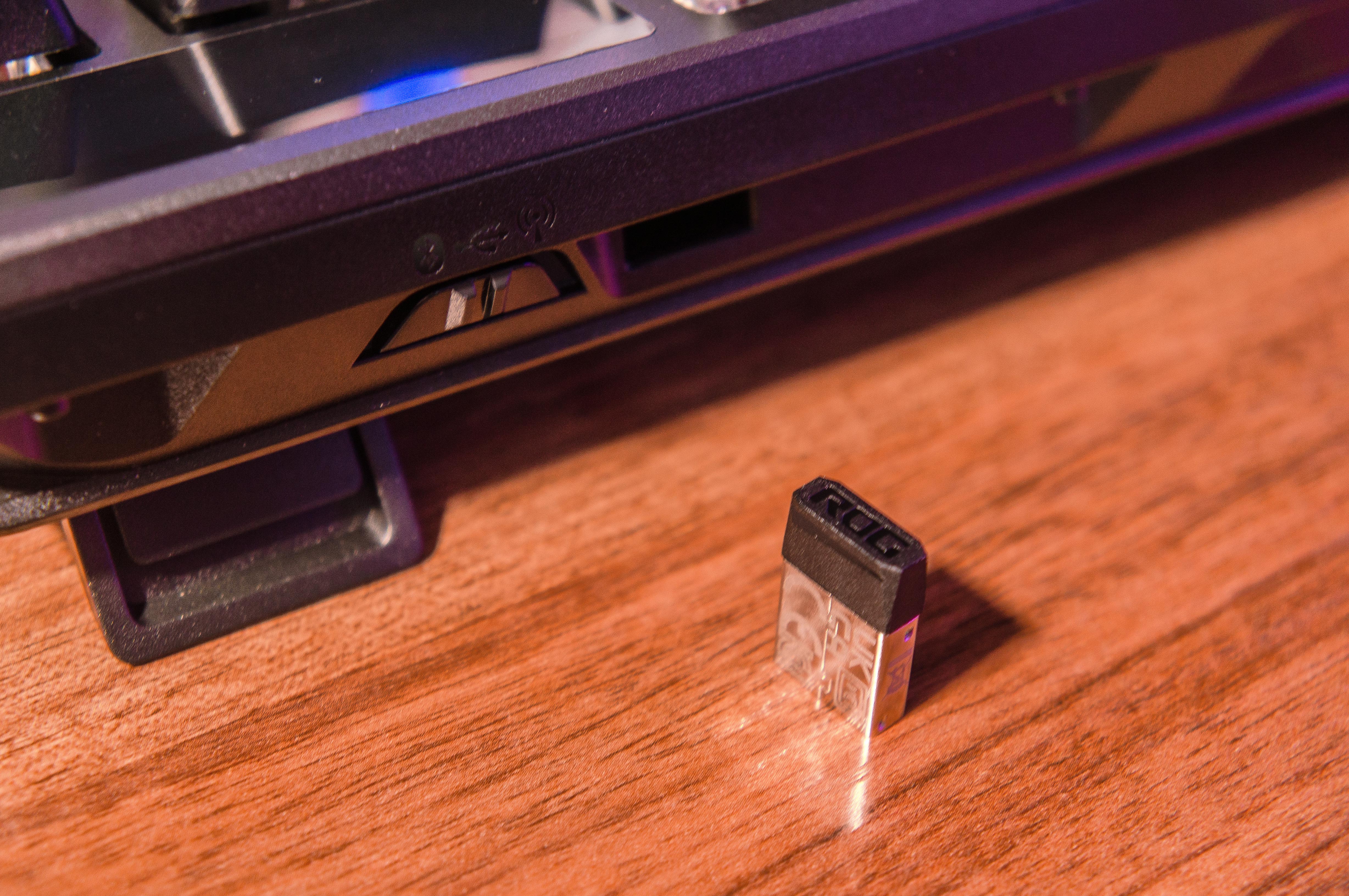 Gasket结构机械键盘,gasketrog夜魔