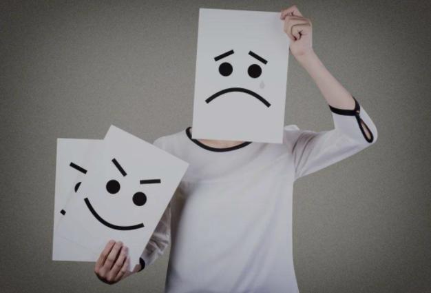 *裤内**是宫颈疾病的“感应器”？若*裤内**出现2种颜色，要多加注意