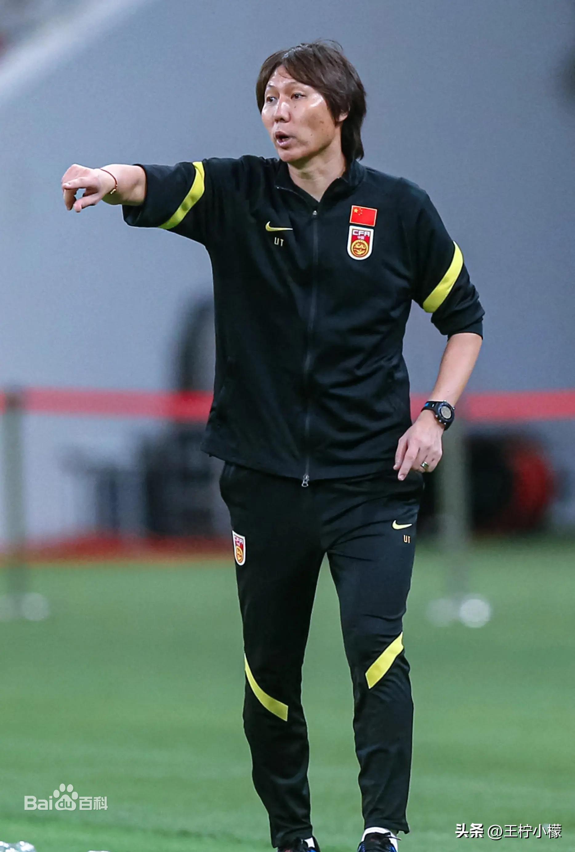 中国足球到底有多么黑暗？李铁，你*娘的他**真的做到诠释！