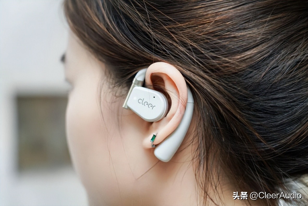 全明星阵容的抖音奇妙派对中的这款焦点耳机到底什么来头？