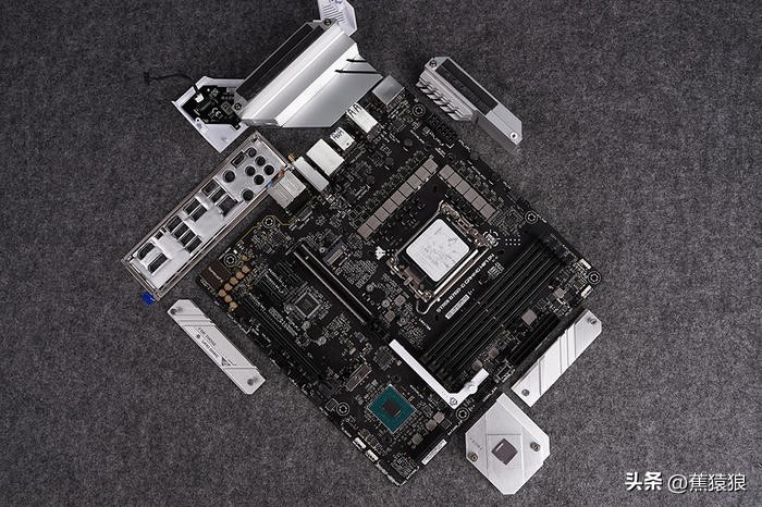 华硕rogstrixb760小吹雪价格,华硕rogstrixb760-g小吹雪装机