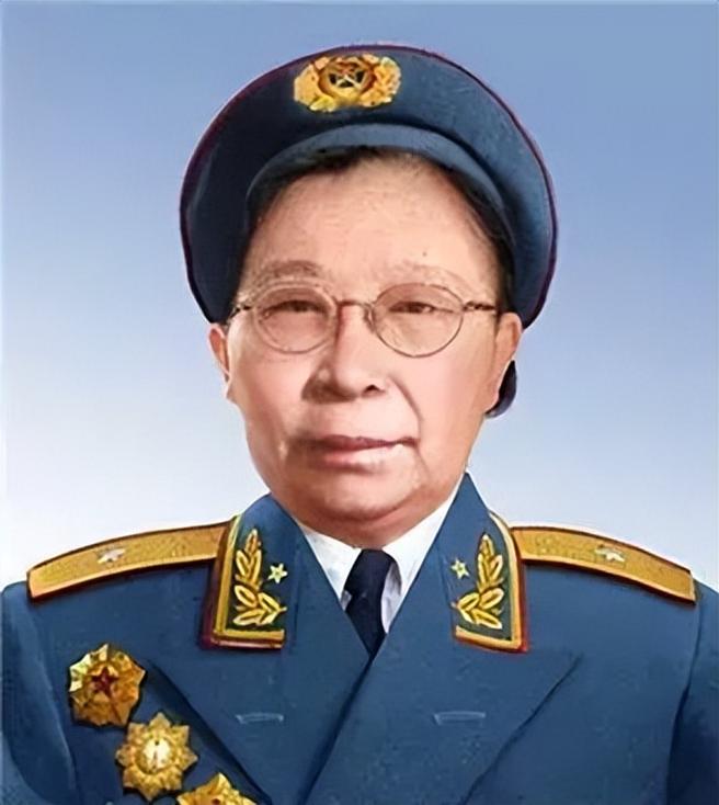 500农妇俘虏*军白**一个团，蒋介石大发雷霆，毛*东泽**：黄毛丫头真行