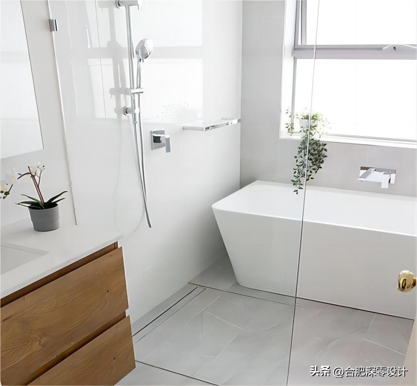 淋浴房隔断做超白长虹玻璃好吗,淋浴房隔断除了玻璃还有什么材质