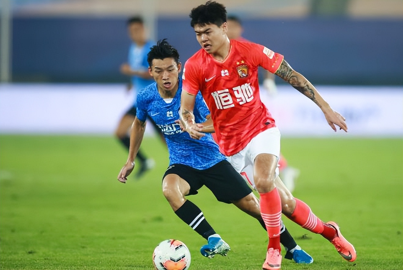 冯潇霆李学鹏于汉超,冯潇霆加盟广州恒大