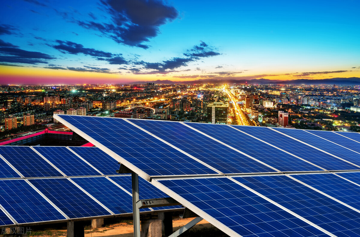 钙钛矿叠层电池龙头,钙钛矿电池核心材料