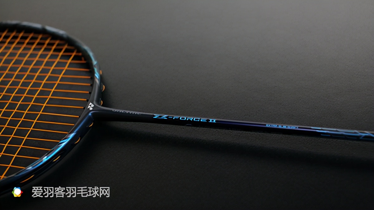 过年了买件衣服犒劳一下自己,羽毛球装备购买指南