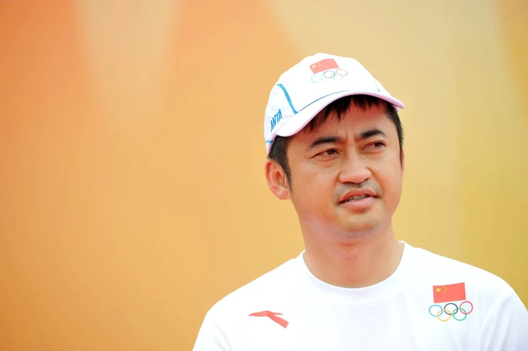 赛场上，安踏成了耐克的劲敌