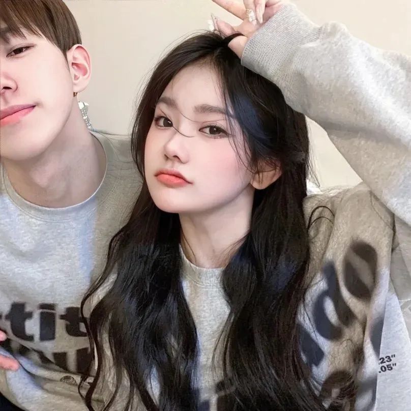 关于情侣日常热门文案短句有哪些,情侣60天文案短句干净