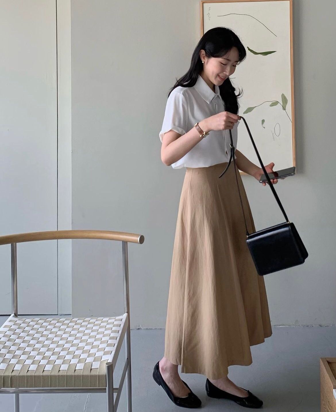 四五十岁女人，裙子尽量不穿包臀、不穿艳色，换成这些更优雅得体