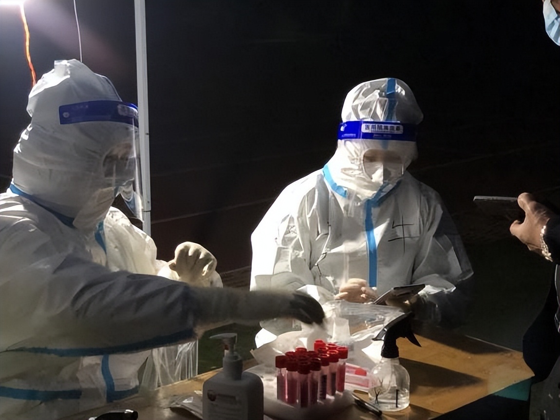 微光成炬向光而行志愿者,阿城二中韩志梅