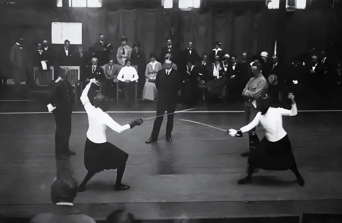 伊丽莎白时期的欧洲娱乐项目，竞技、格斗、戏剧和歌剧