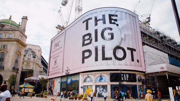 nike巨幅海报,nike裸眼3d广告