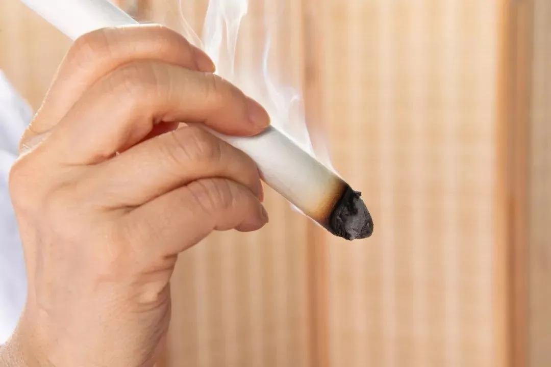 艾灸后身上的味道怎么消除,艾灸后味道怎么去除