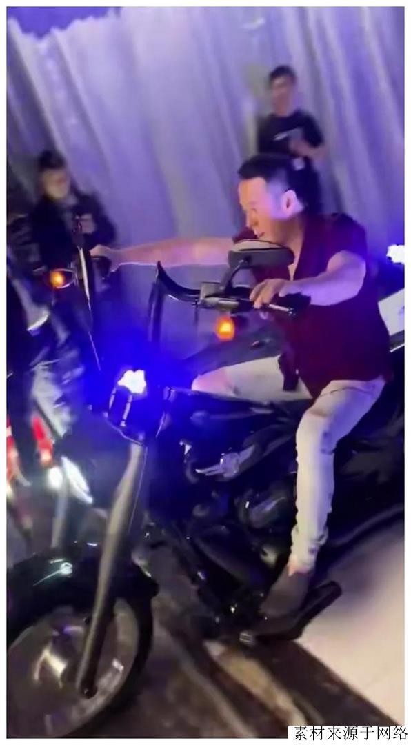 杨坤讽刺刀郎,杨坤无所谓赚多少钱