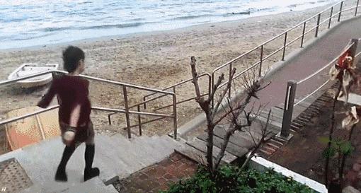 老婆包里发现的卡,老婆包里发现了啥