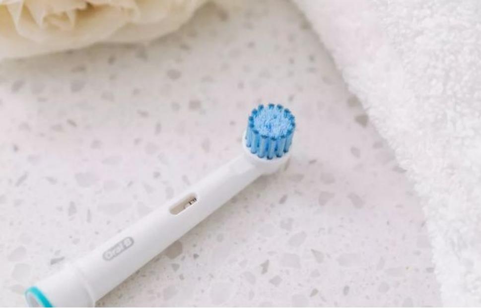 父亲节送电动牙刷,父亲节礼盒电动牙刷合适吗