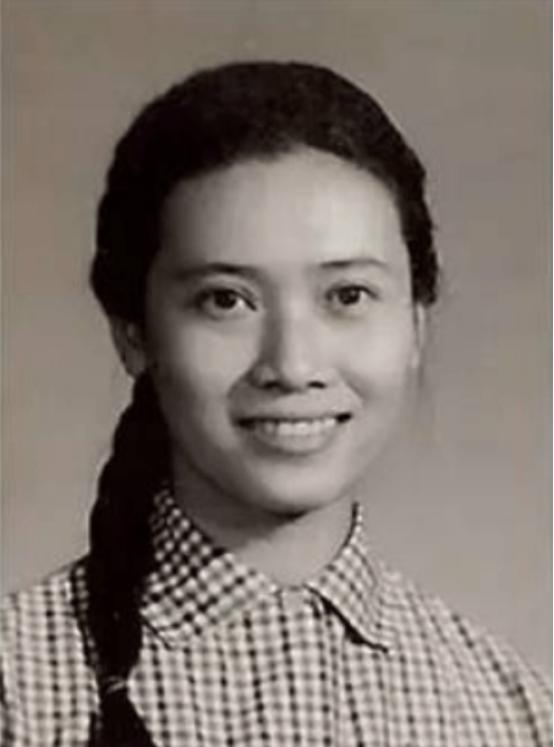 东方夜莺朱逢博完整版,东方夜莺朱逢博图片