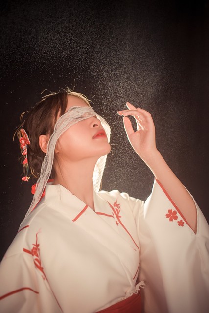 我们姐妹间的友谊坚不可摧,姐妹之间的友谊坚不可摧