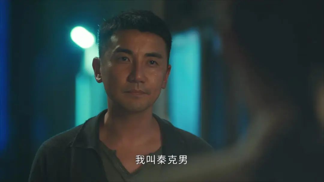 4集就下线8人，演员大换血，刚播就上17个热搜，《法证5》真爆了