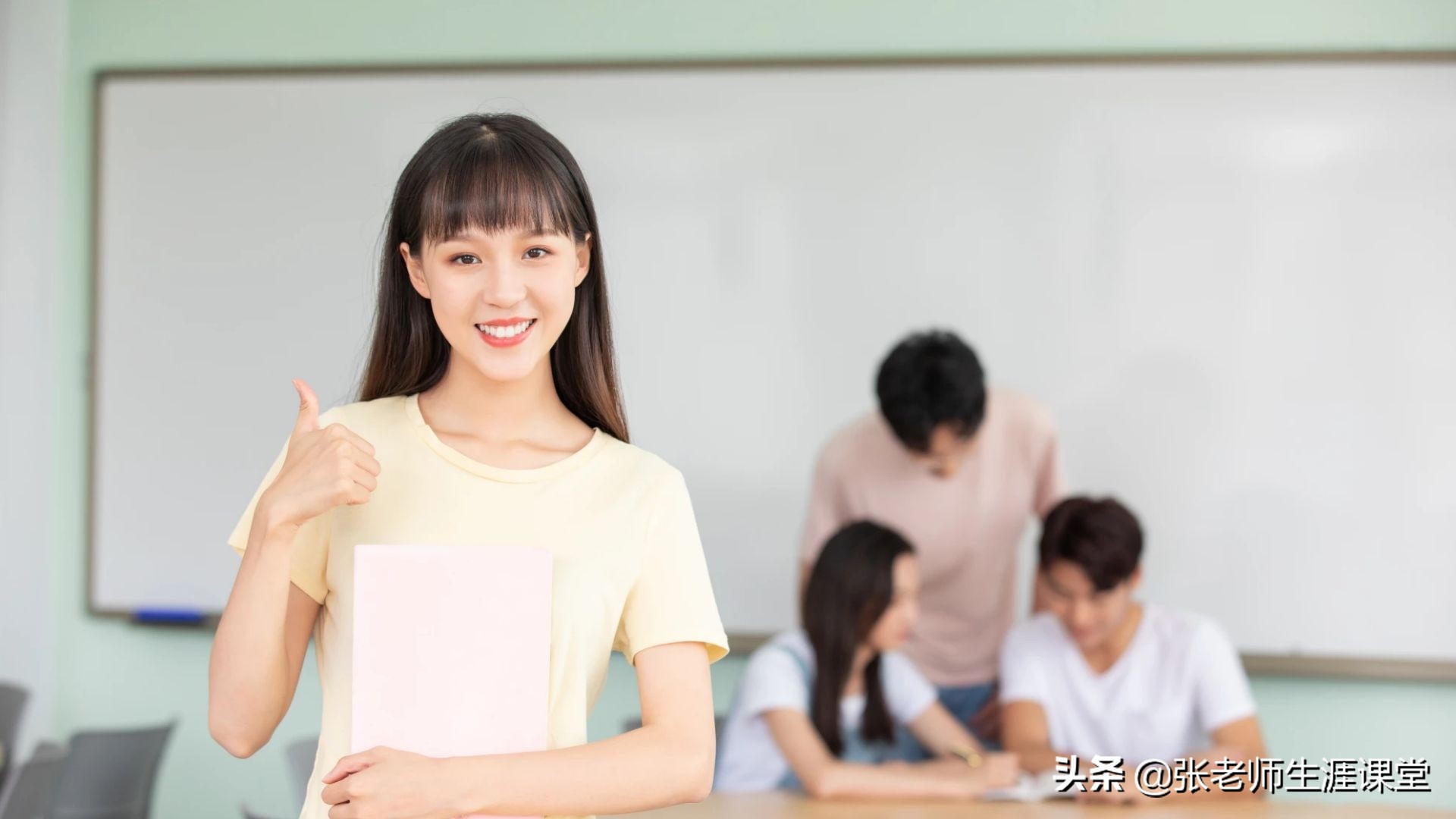 公务员文科就业最好的专业,适合考公务员的热门专业推荐