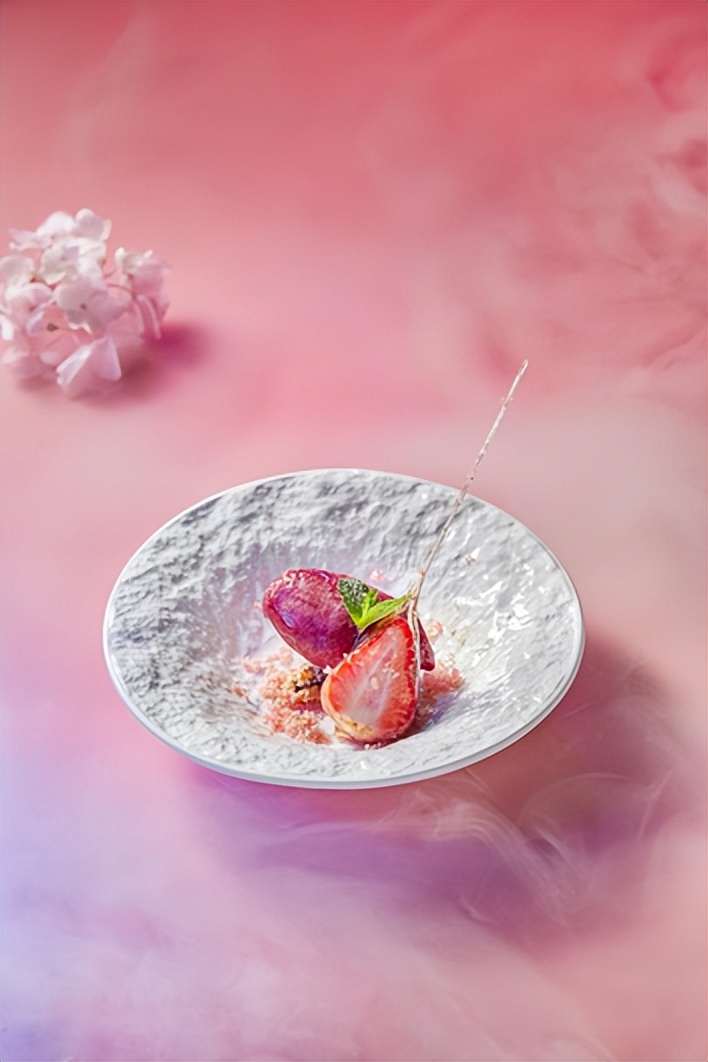 「丽芙莎X劮空间春日好合美食艺术展」打卡广州新晋情侣圣地